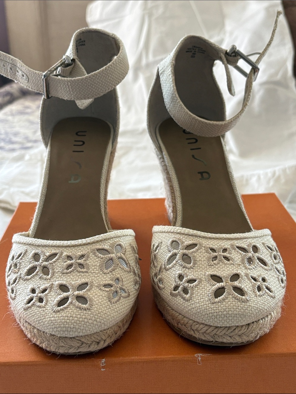 Unisa Off-White Espadrille Wedge Sandals with Floral Cutouts and Ankle Strap